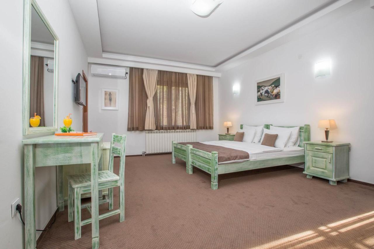 Hotel Trim 3*